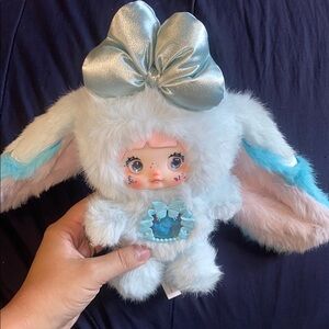 Authentic Nommi V6 Fantasy World Series Bag Charm